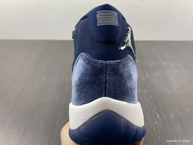 Rep MIDNIGHT AIR NAVY AR0715-441 11 WMNS VELVET JORDAN 0510